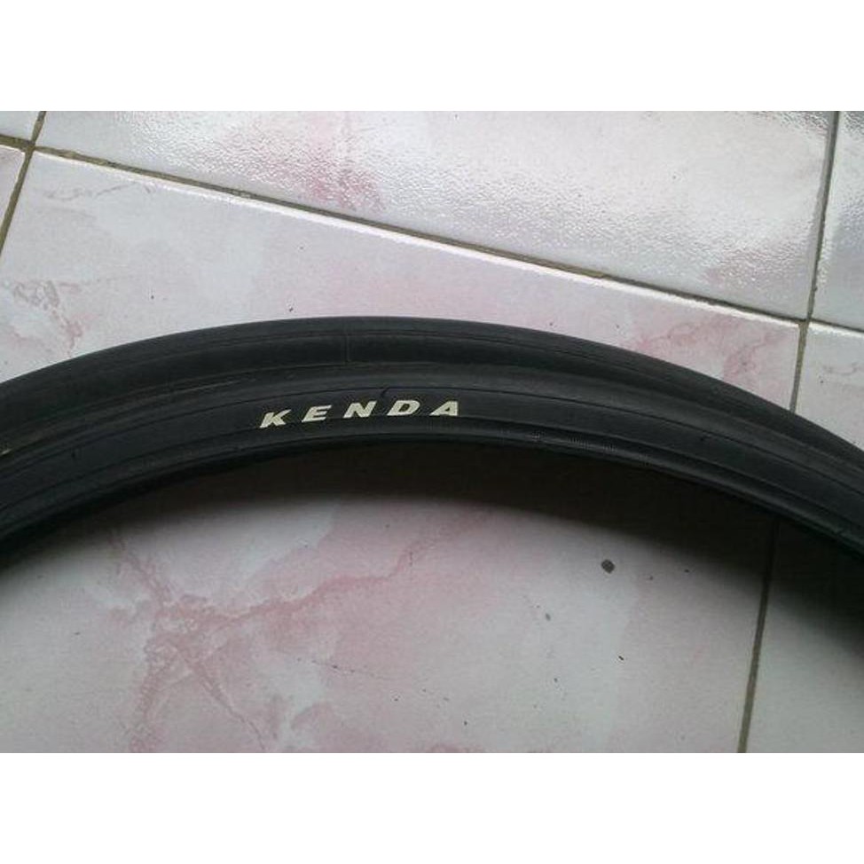 Ban Luar Kenda 700x23C