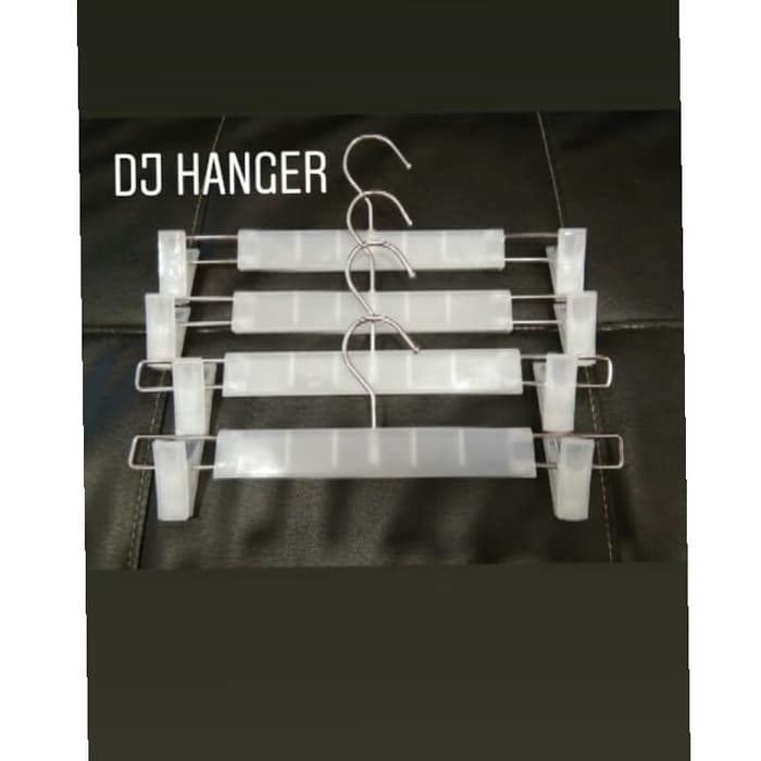 Hanger Jepit Plastik Impor Natural (31cm) | Gantungan Jepit Serbaguna