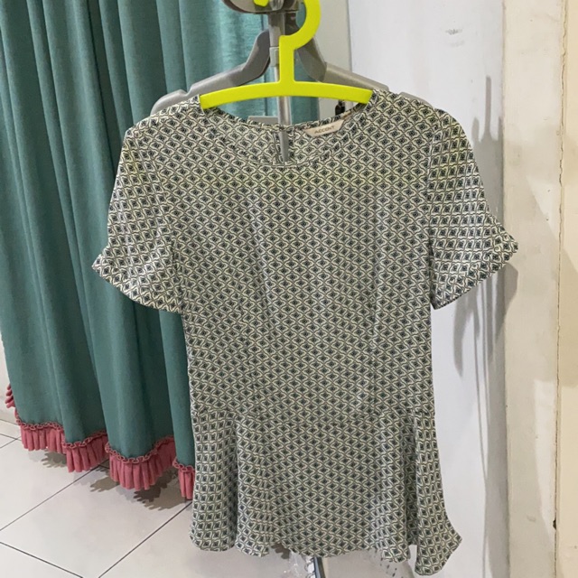 Preloved Accent Top Baju Kerja
