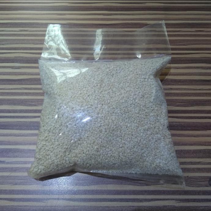 

Biji Wijen Putih Import Super 1KG /white sesame seed halal