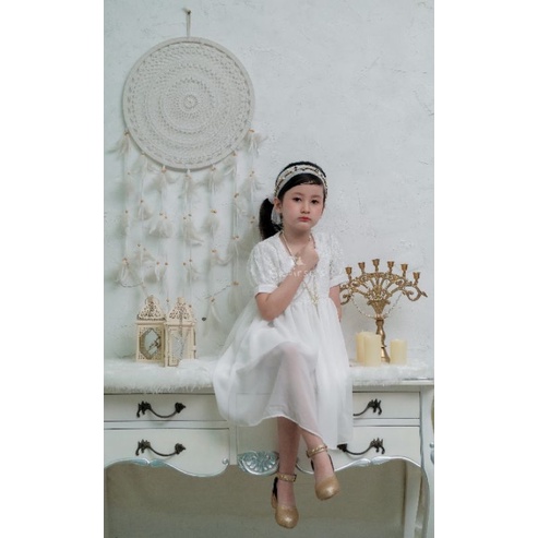 Saoirse's Endelyn White Dress - baju brukat putih anak perempuan