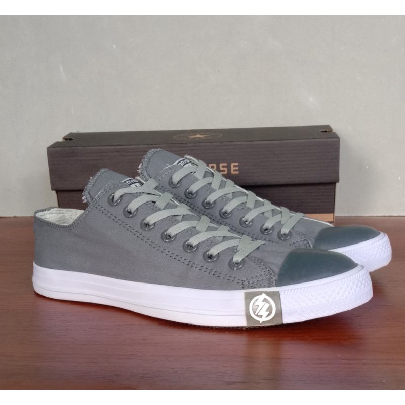 sepatu converse all star ct petir abu all star ct petir chuck taylor abu