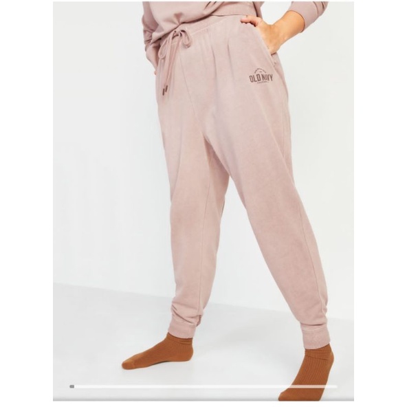 Old navy mid-rise logo graphic sweatpants for women(Logo random)