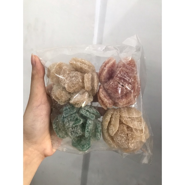 

Manisan bunga pala