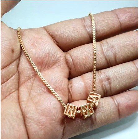 Kalung wanita kalung inisial kalung huruf kalung replika emas kalung huruf kotak