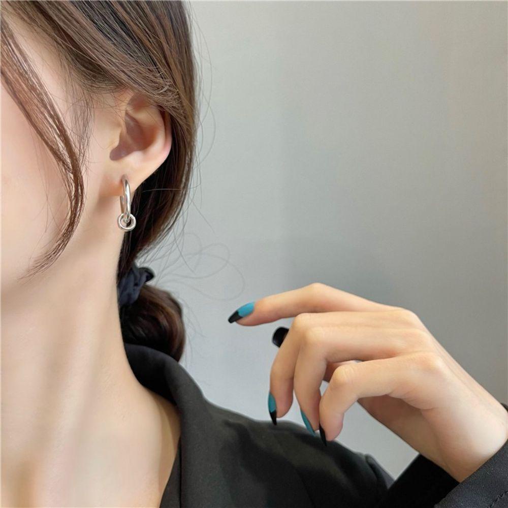 Needway Telinga Gesper Punk Sederhana Stainless Steel Fashion Perhiasan Coil Pria Wanita Anting