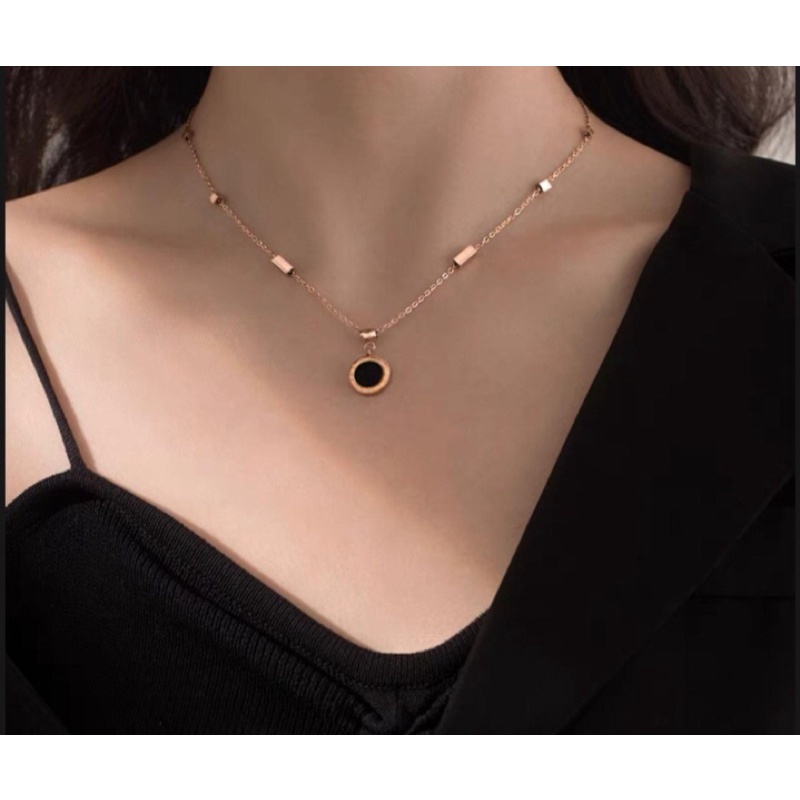 Kalung Titanium Wanita Rosegold