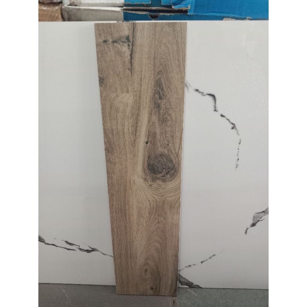 Granit 15x60 Roman Motip Kayu