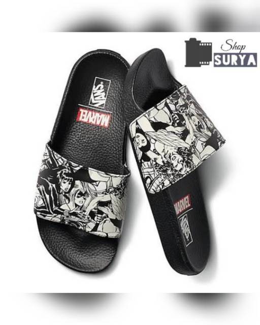 Sandal Slip On Vans Marvel black &amp; white / Sendal Slop Vans Marvel