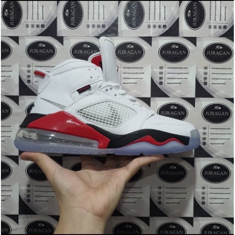 Jordan Mars 270 &quot;Fire Red&quot;