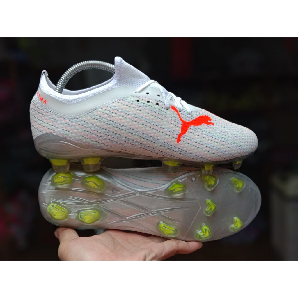 SEPATU BOLA SEMI BOOT PUMA ULTRA SPECTRA PUTIH SEPATU OLAH RAGA PRIA SEPATU GRADE ORI SEPATU IMPOR I