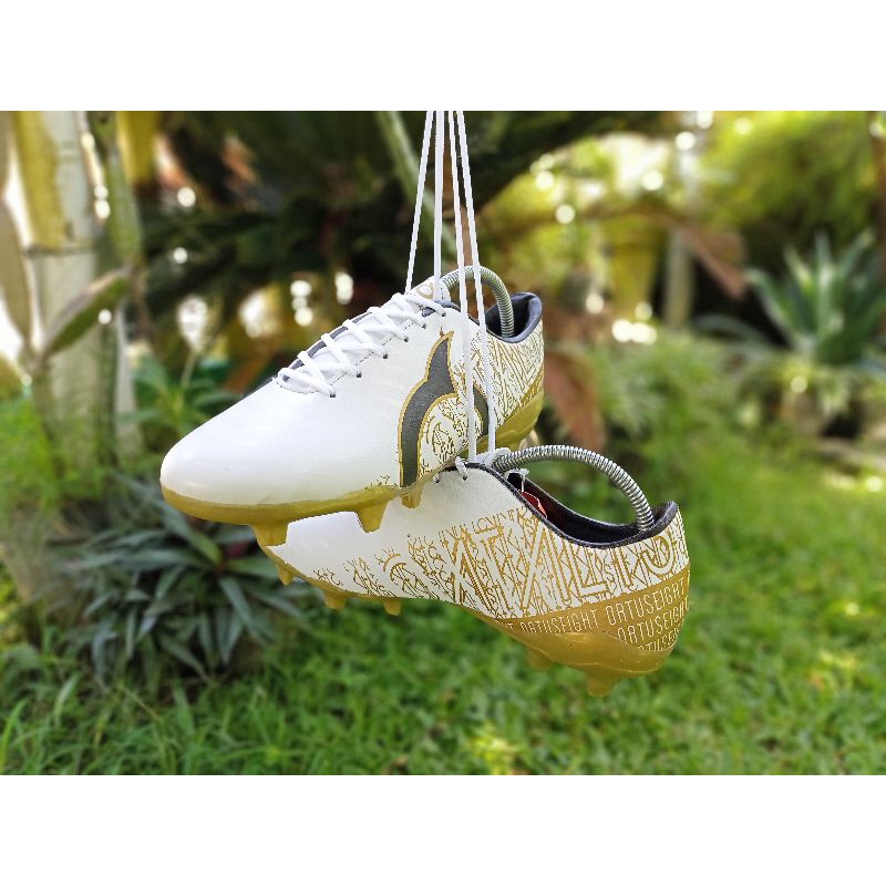 SEPATU BOLA ORTUS CATALYST CYPHER TERLARISS