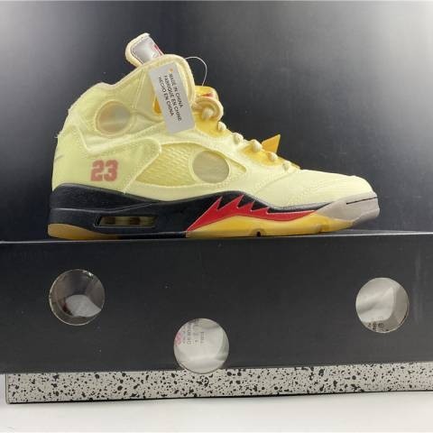 Nike Jordan 5 off white sail EUR 44 BNIB