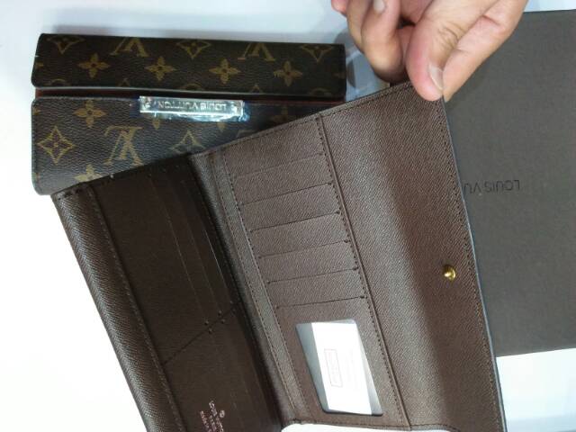 Dompet LV 61091