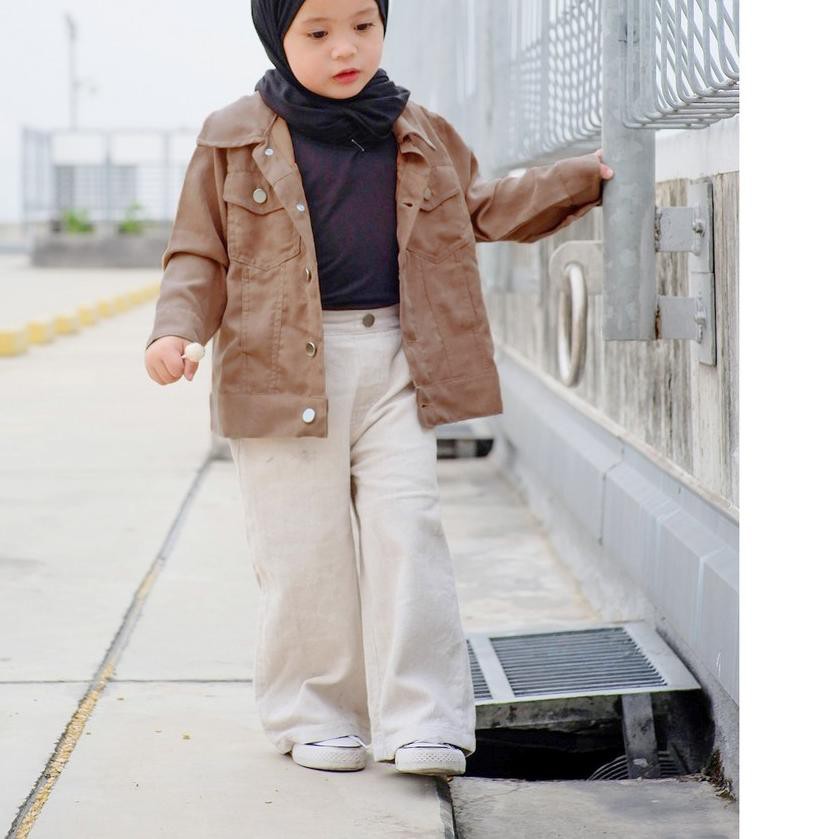

INSTAN NOODLE JACKETKODE(A44B55)