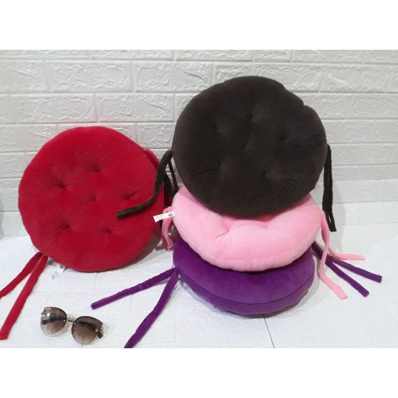 Bantal alas duduk bantal sofa bantal lesehan bantal kursi bantal sandaran