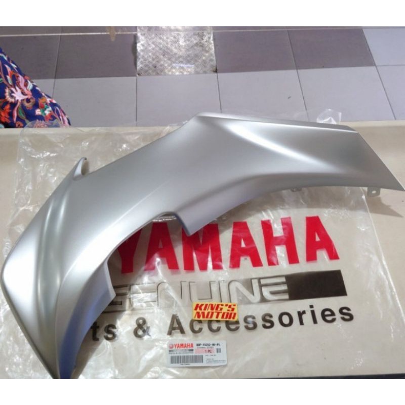 SAYAP KANAN SILVER AEROX NEW CONNECTED155 2021