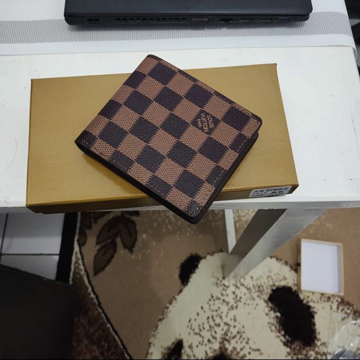 Dompet Louis Vuitton Brown