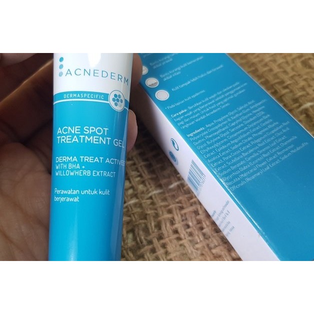 Wardah Acnederm Acne Spot Gel 15 ml Treatment Jerawat - Obat Totol Jerawat dengan BHA dan Willowherb Extracts - Skincare BPOM Halal