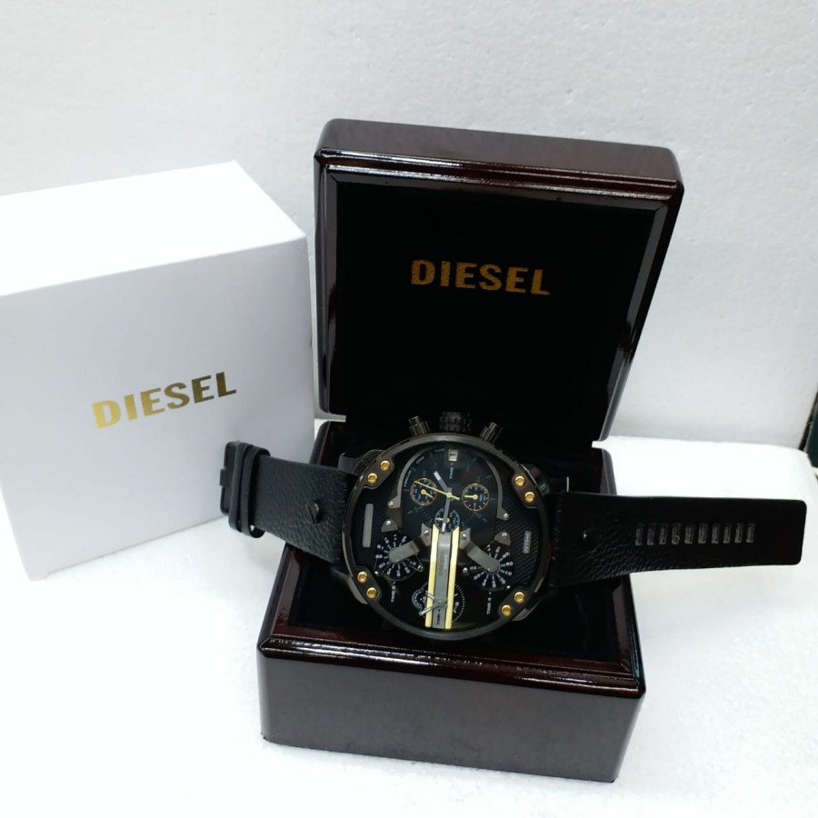 Flash Sale Jam Tangan Diesel Four Time Black Leather Garansi 1th