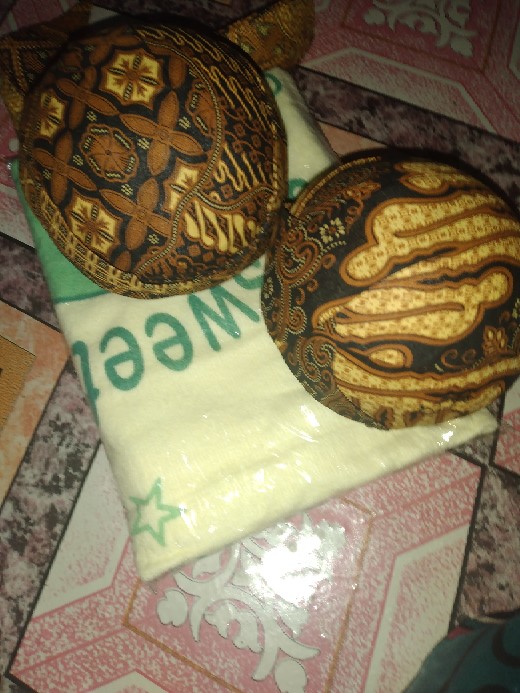 Blangkon Batik Anak Sliwir ( Model Solo )