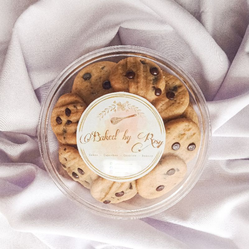 

KUE KERING CHOCOCHIPS COOKIES