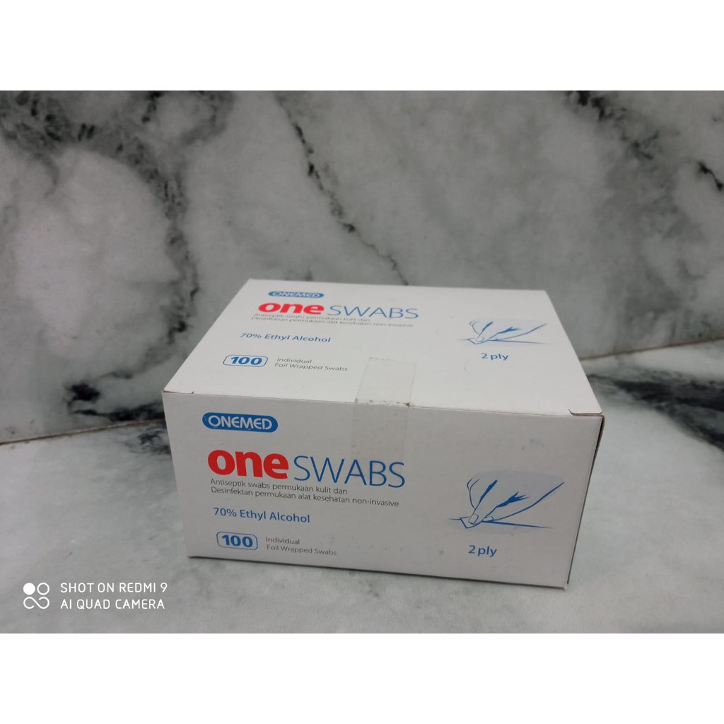 Kapas Alcohol Swabs Onemed Box Isi 100 Pcs - Alkohol Swab