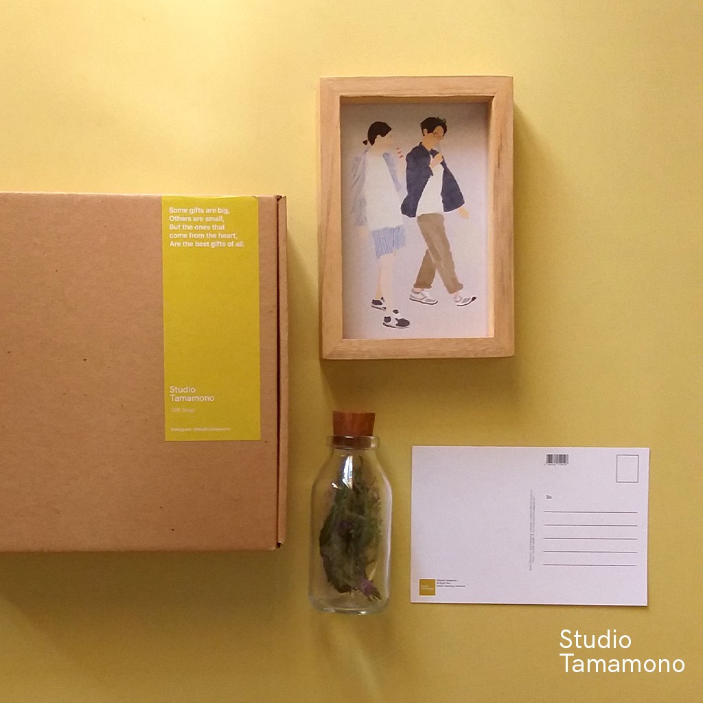 

PAKET B - CUSTOM HAMPERS ILUSTRASI GIFT SET