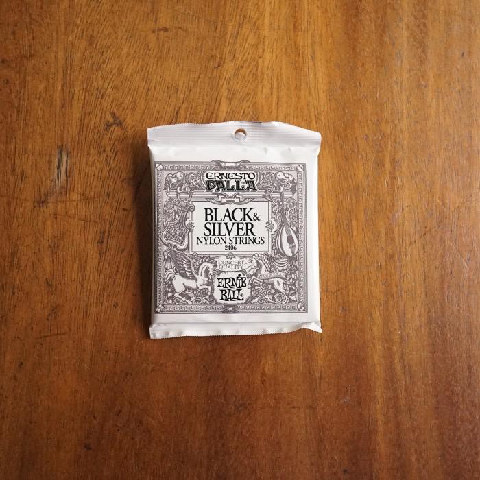 Ernie ball Ernesto Palla Black & Silver Nylon Strings 2406