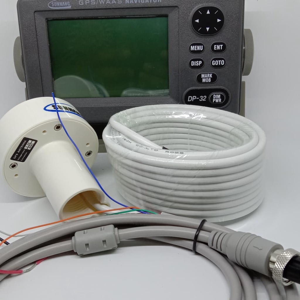 GPS / WAAS NAVIGATOR SUNHANG DP -32