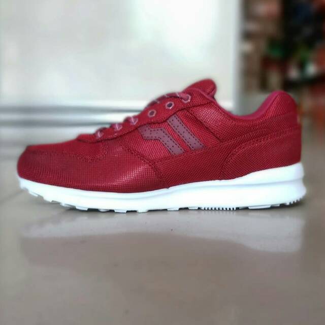 Sepatu Piero Full Mesh Burgundy Original