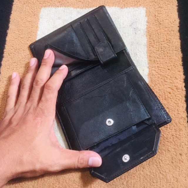 dompet pria bahan kulit asli lokal ukuran tanggung 3/4 ukuran lebar #dompet #dompetkulit