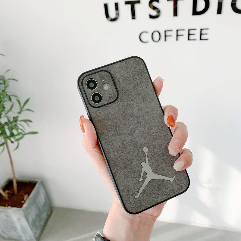 Handsome Jordan Soft Case iP iPhone 7 8 + Plus X XR SE 2020 XS Max 11 12 13 Pro Max Fine Hole Casing