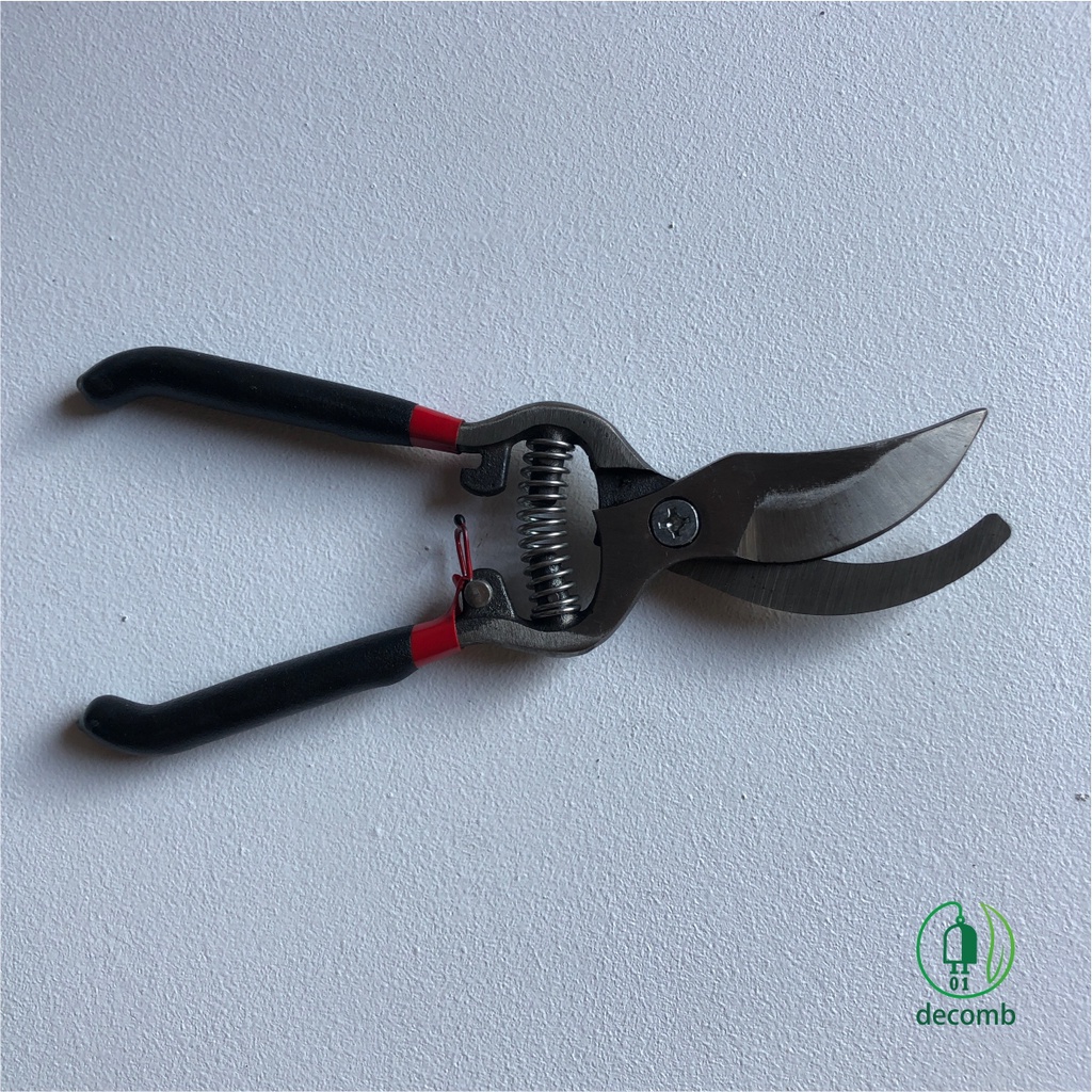 Gunting Tanaman Dahan Ranting Stek Bahan Besi