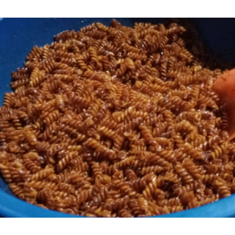 

MAKARONI SPIRAL PEDAS DAUN JERUK 100gr