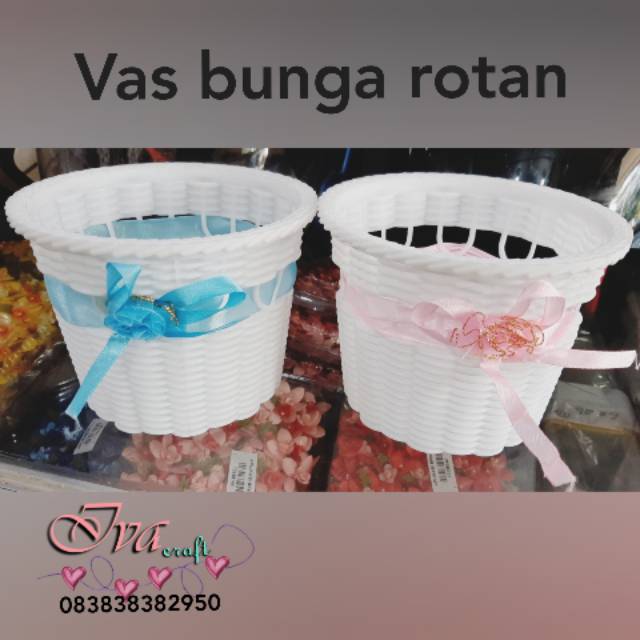 Vas bunga rotan bulat /pcs