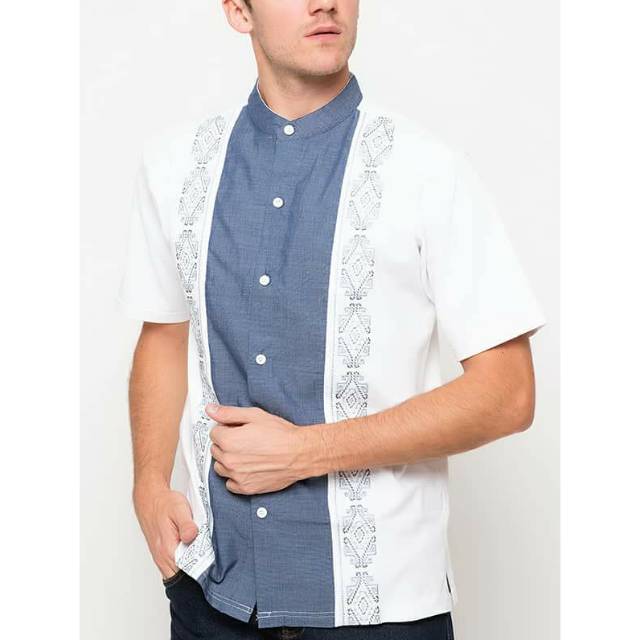 T Zone koko kaos cowok