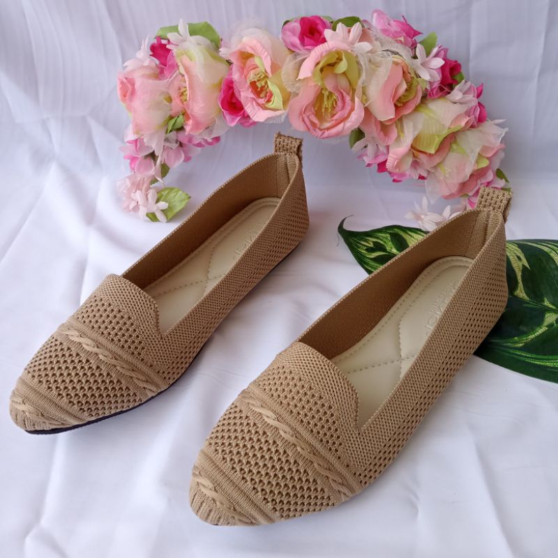 Flat Shoes Wanita Terbaru Upper Rajut Import DEO 45