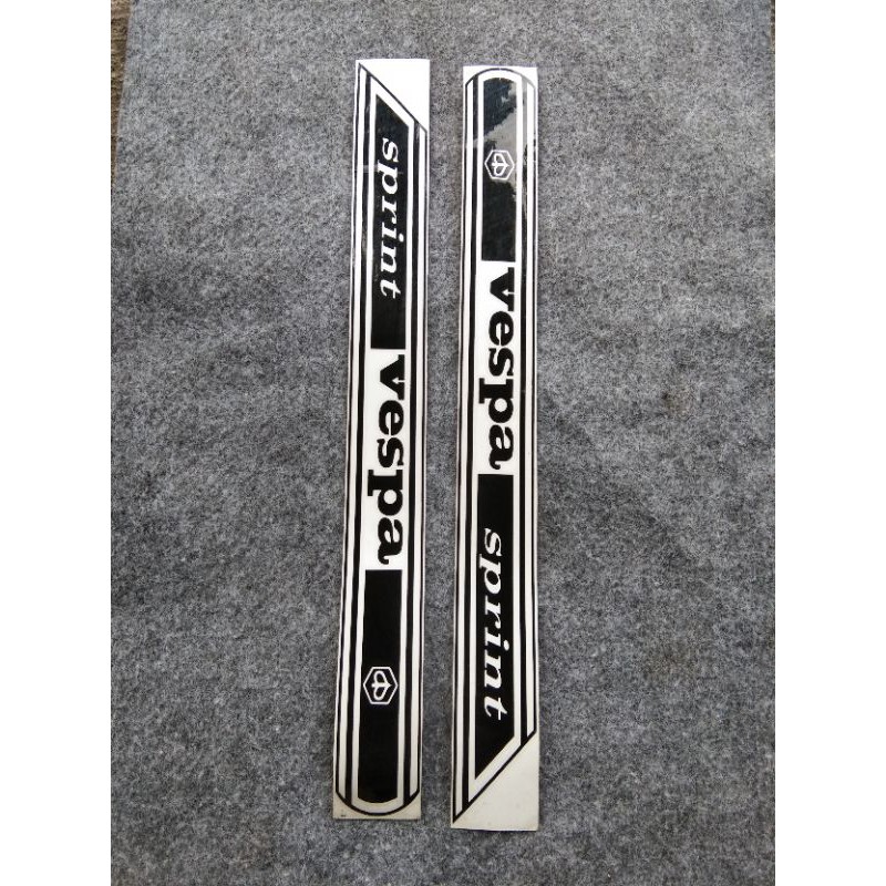 VESPA STIKER CUTTING VESPA SPRINT HITAM
