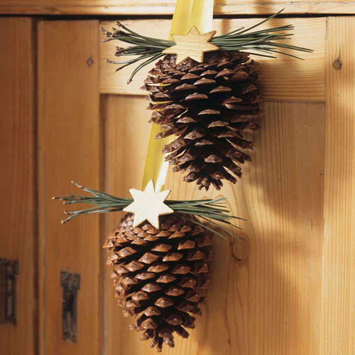 Triple W Fake Dummy Pine Cone Buah Pohon Cemara Dekorasi Foto Natal