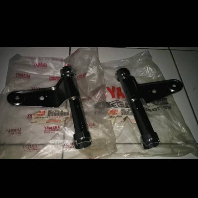 Bracket dudukan lampu depan yamaha rx king lama original ygp