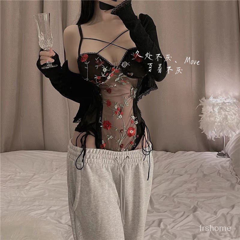 Piyama wanita hitam bordir bunga renda jala renda jala berongga halter jumpsuit wanita 2022 musim pa