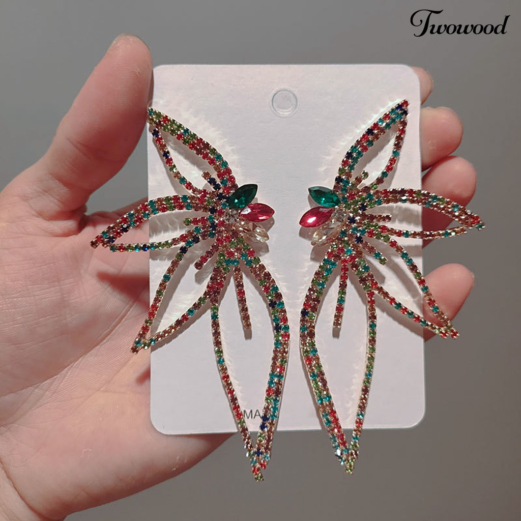 1 Pasang Anting Stud Desain Bunga Aksen Berlian Imitasi Gaya Eropa Amerika Untuk Aksesoris Pernikahan