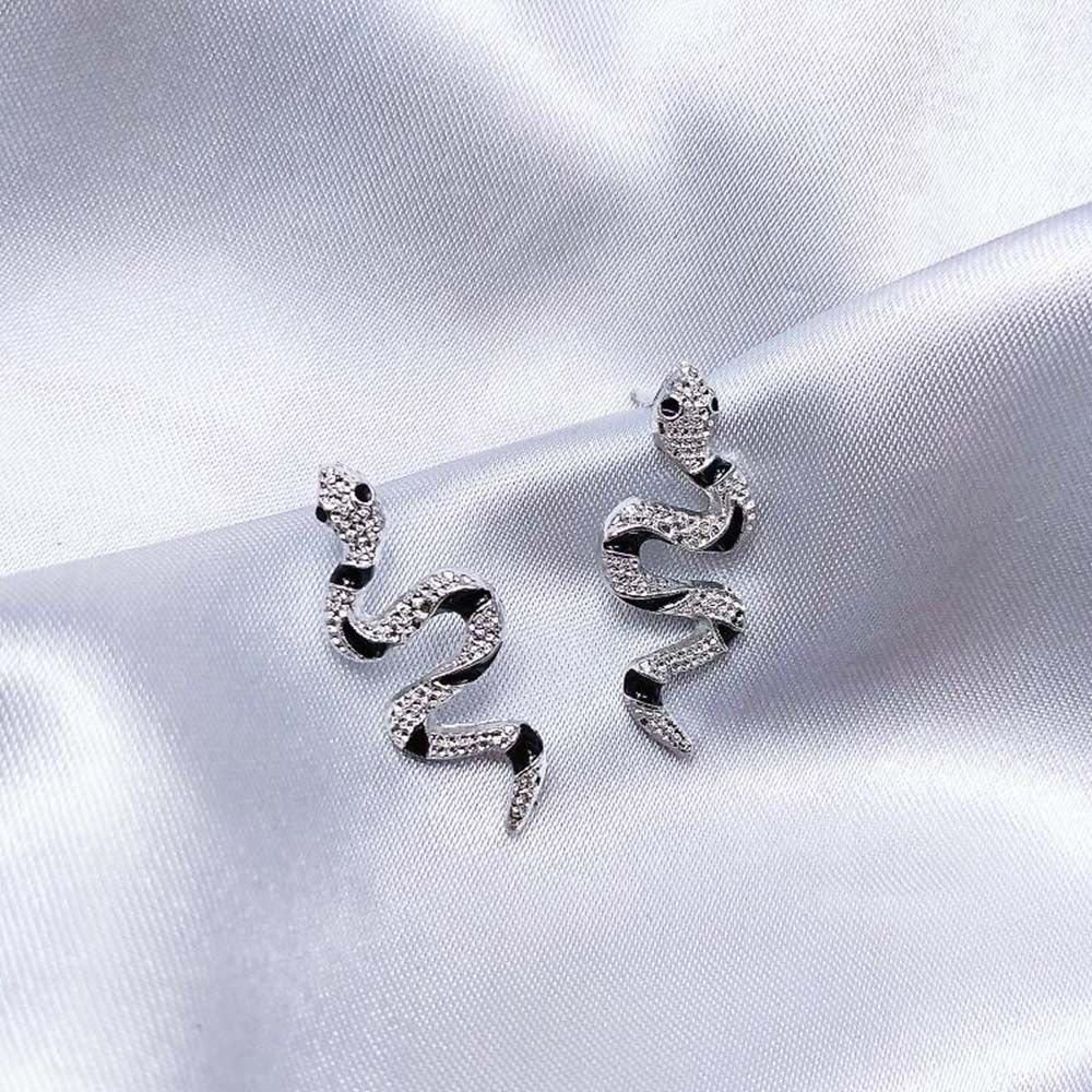 Anting Stud Bentuk Ular Warna-Warni Gaya Korea Untuk Wanita