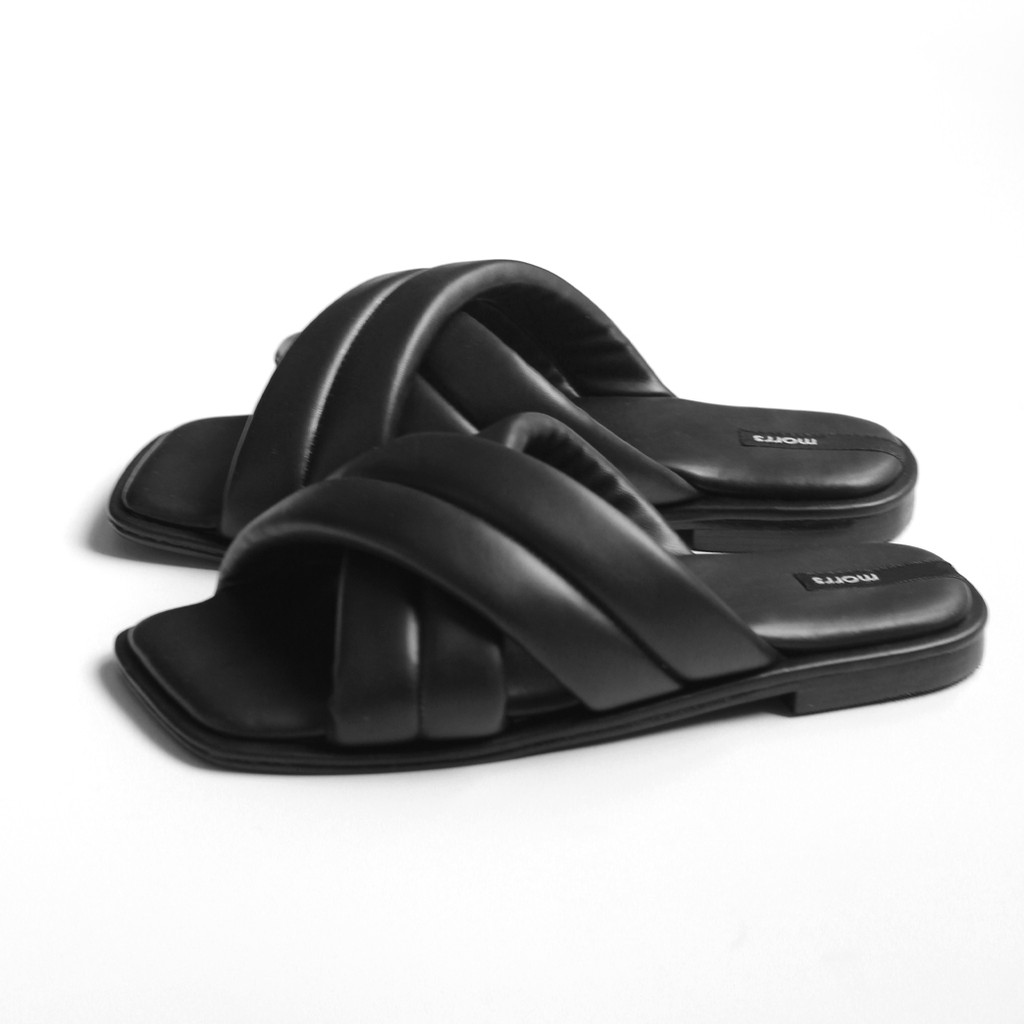 Morrs - Pylo Sandals in Black