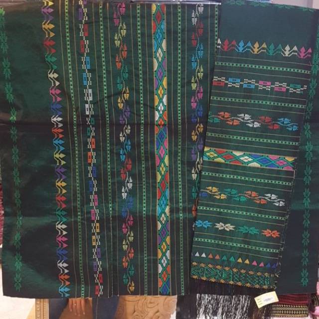 GUS Songket Tarutung Motif Sadum