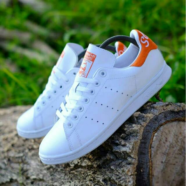 stan smith white orange