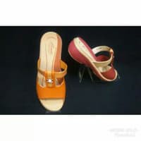 Sandal Wanita Rindi LN 302 Maroon dan Orange