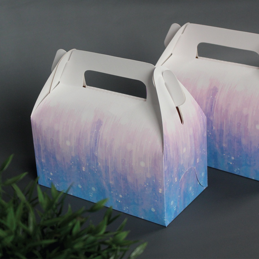 

kardus jinjing gable box dus kotak kemasan motif winter edition packaging hampers hantaran ukuran 22x11x11cm