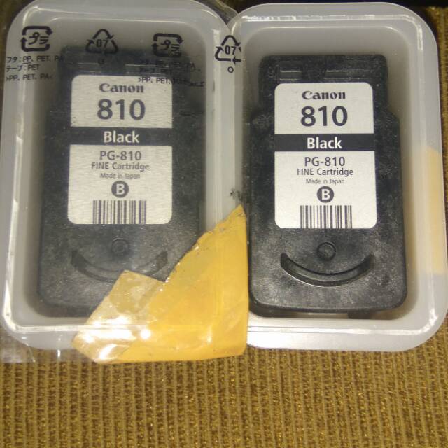 Canon 810 black Fine Cartridge BEKAS